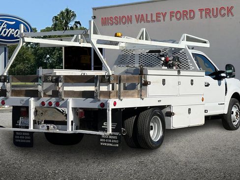 Used 2019 Ford F350 XL w/ XL Value Package image 4