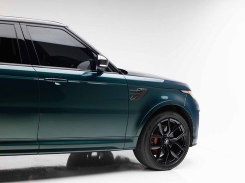 Used 2020 Land Rover Range Rover Sport SVR AWD/4WD image 31