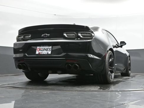 Used 2022 Chevrolet Camaro SS RWD image 42