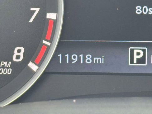 Used 2025 Nissan Frontier SV w/ SV Convenience Package image 25