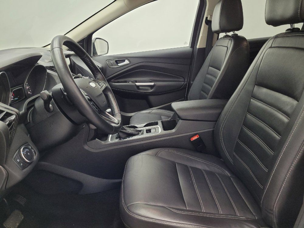 Used 2017 Ford Escape Titanium FWD image 17