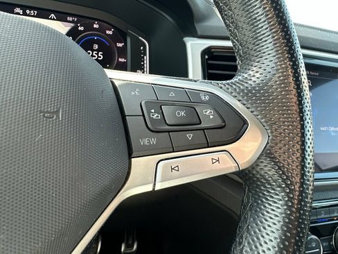 Used 2022 Volkswagen Atlas SEL Premium AWD/4WD image 22