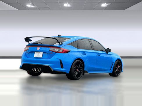 Used 2024 Honda Civic Type R image 8
