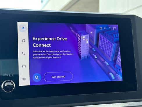 Certified 2025 Toyota Tacoma SR5 image 18