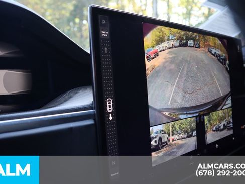 Used 2021 Tesla Model S Plaid image 31