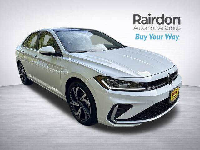 Used 2025 Volkswagen Jetta SEL FWD image 7