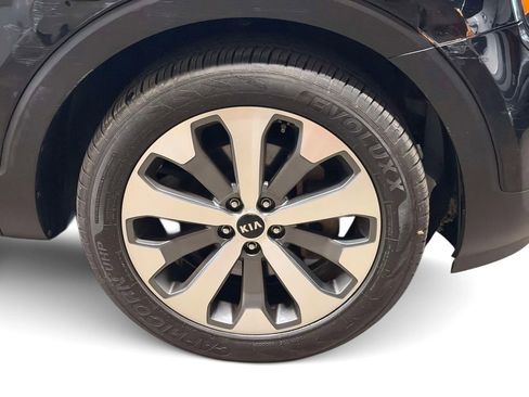 Used 2020 Kia Telluride S w/ S 8 Passenger Seating Package FWD image 10