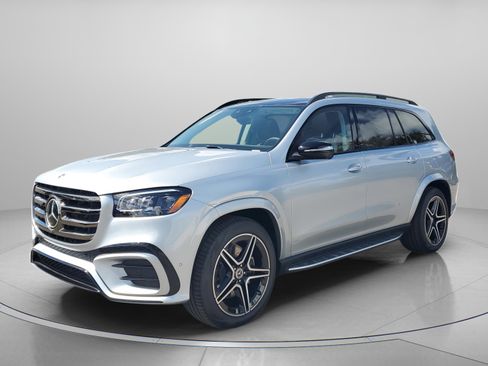 New 2026 Mercedes-Benz GLS 450 4MATIC image 2