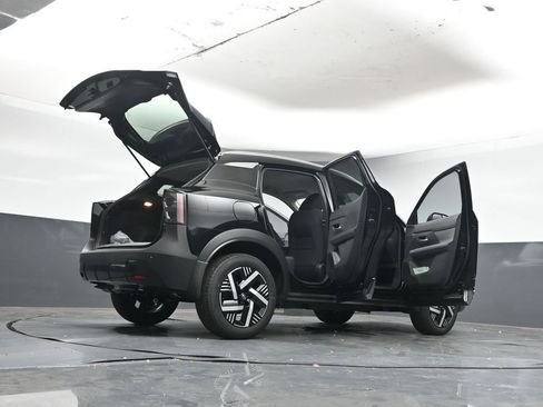 New 2026 Nissan Kicks SV image 41