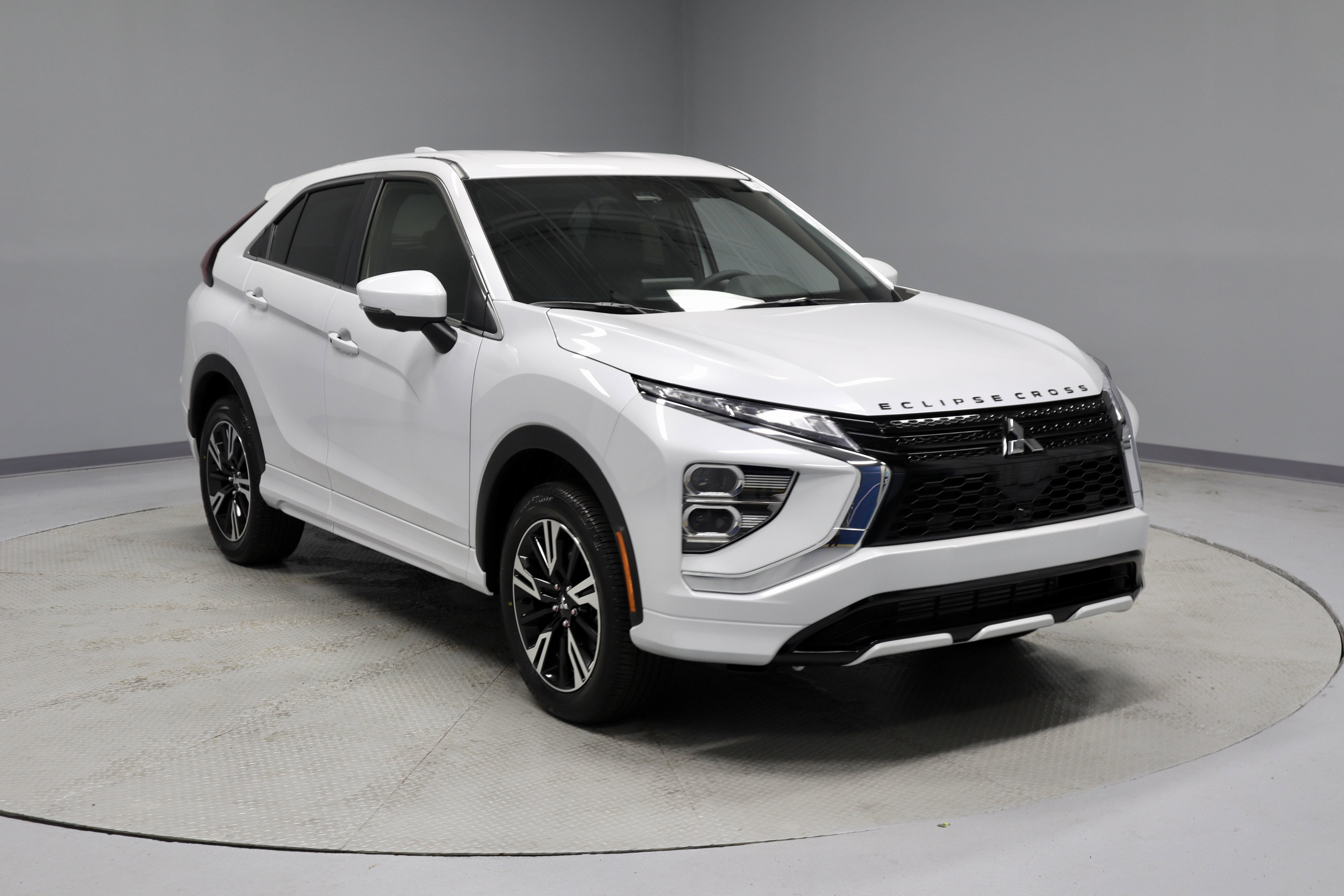 New 2026 Mitsubishi Eclipse Cross AWD image 1