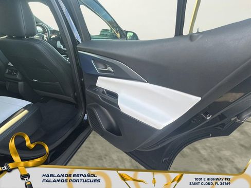 Certified 2025 Chevrolet Equinox EV LT image 11