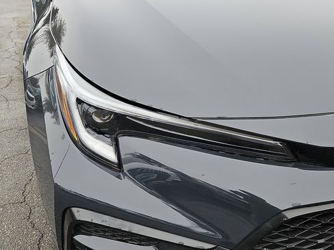 Used 2023 Toyota Corolla SE w/ Carpet Mat Package (TMS) image 11