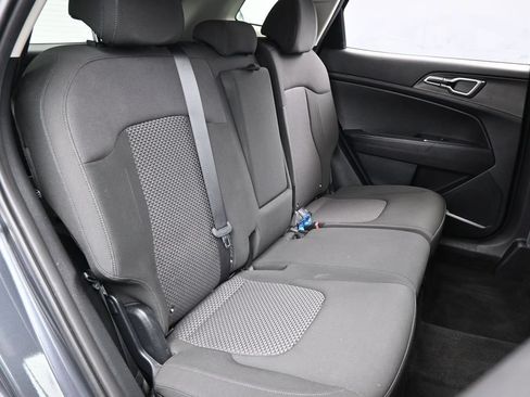 Used 2023 Kia Sportage LX AWD/4WD image 43