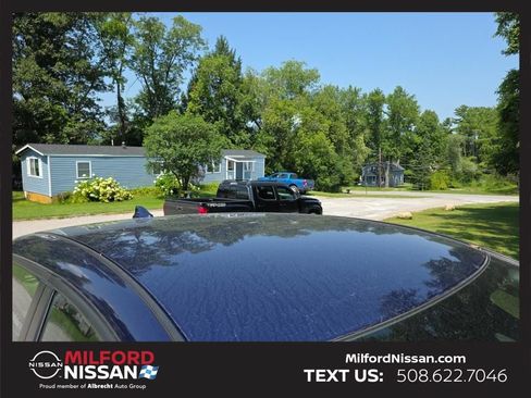 Certified 2024 Nissan Leaf S FWD image 5