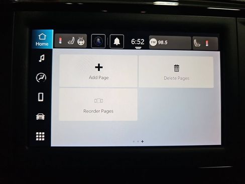 Used 2023 Chrysler Voyager LX FWD image 22