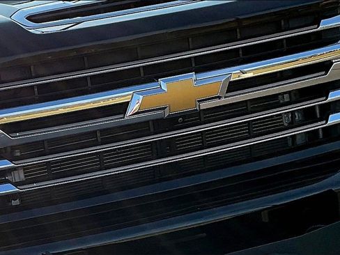 Used 2022 Chevrolet Silverado 3500 High Country w/ Safety Package II image 28