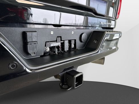 Used 2021 GMC Sierra 2500 Denali w/ Denali Black Diamond Edition image 37