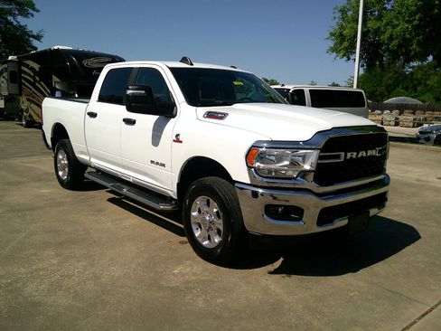 Used 2024 RAM 2500 Big Horn image 5