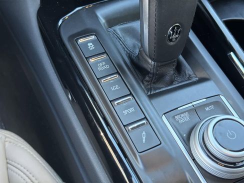 Used 2022 Maserati Levante GT image 21