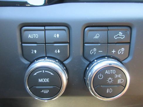 New 2026 GMC Sierra 1500 AT4X AWD/4WD image 21