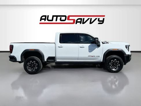 Used 2024 GMC Sierra 2500 AT4X w/ Snow Plow Prep/Camper Package AWD/4WD image 8
