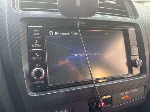 Used 2020 Mitsubishi Outlander Sport ES FWD image 10