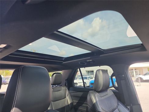 Used 2023 Ford Explorer ST w/ Equipment Group 401A image 28