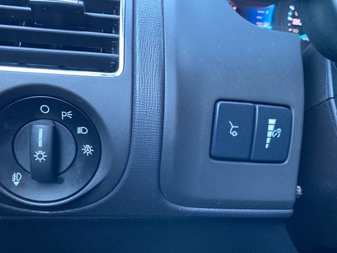 Used 2018 Ford Flex Limited w/ Equipment Group 301A AWD/4WD image 36