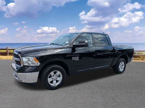 Certified 2023 RAM 1500 Classic SLT w/ Trailer & Traction Group AWD/4WD image 4