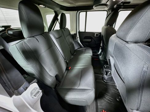 Used 2020 Jeep Wrangler Unlimited Sport AWD/4WD image 24
