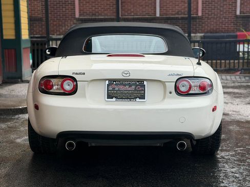 Used 2008 MAZDA MX-5 Miata Touring RWD image 8