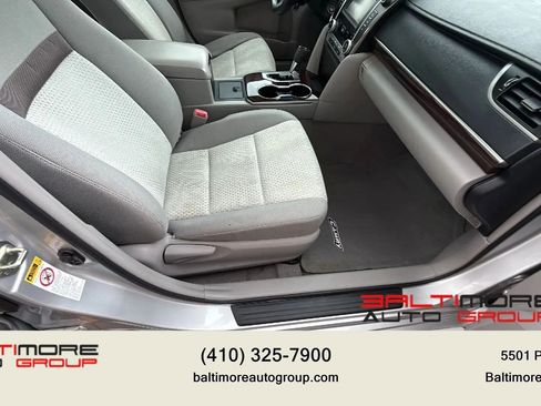 Used 2014 Toyota Camry XLE FWD image 15