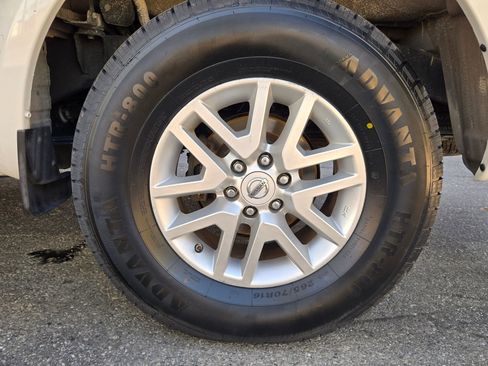 Used 2017 Nissan Frontier SV w/ SV Value Truck Package image 27