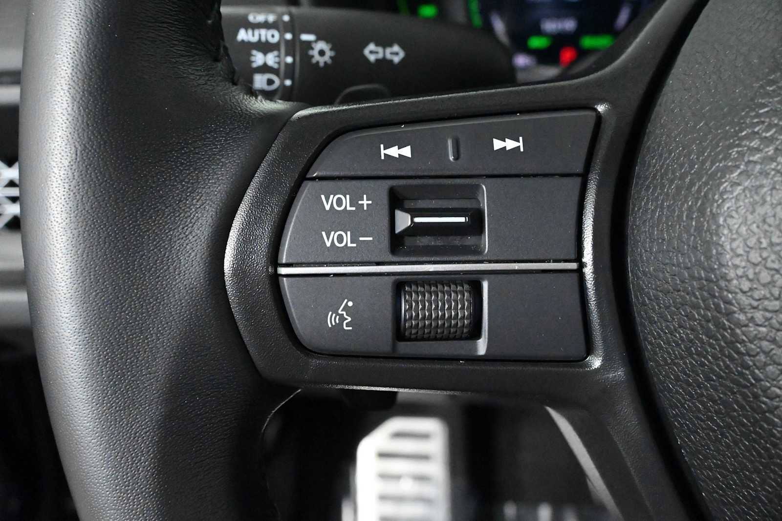 Used 2024 Honda Accord Sport image 19