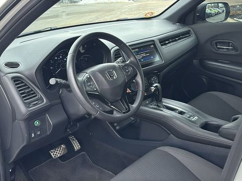Used 2022 Honda HR-V Sport image 23