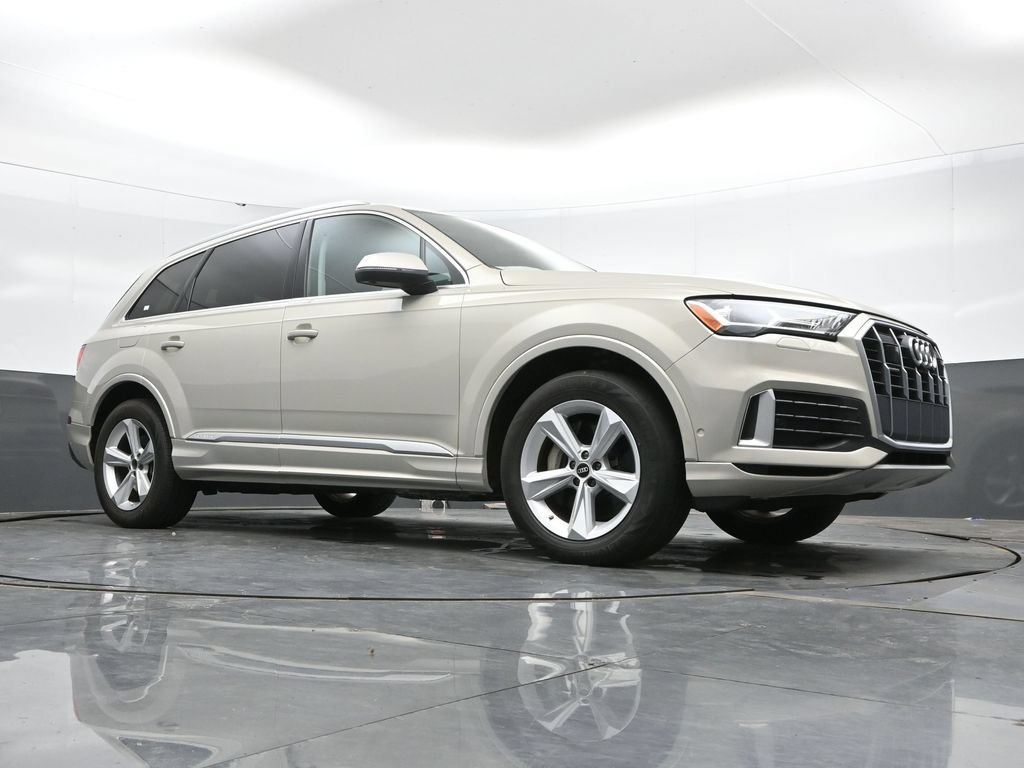 Used 2022 Audi Q7 2.0T Premium Plus w/ Premium Plus Package AWD/4WD image 44
