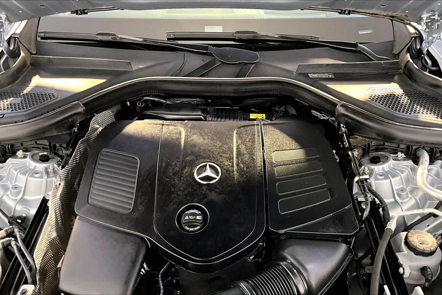 Certified 2024 Mercedes-Benz GLC 300 4MATIC image 30