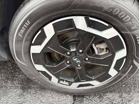 Used 2025 Hyundai Santa Fe SEL image 5