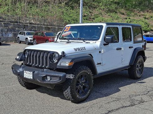 Certified 2023 Jeep Wrangler Unlimited Sport AWD/4WD image 3