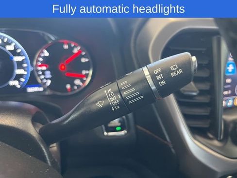 Used 2023 GMC Acadia AT4 w/ Technology Package image 21