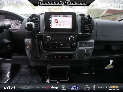 Used 2025 RAM ProMaster 2500 w/ Upfitter's Prep Package image 16
