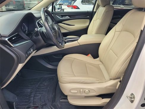 Used 2021 Buick Enclave Essence w/ Sound and Sites Package image 3