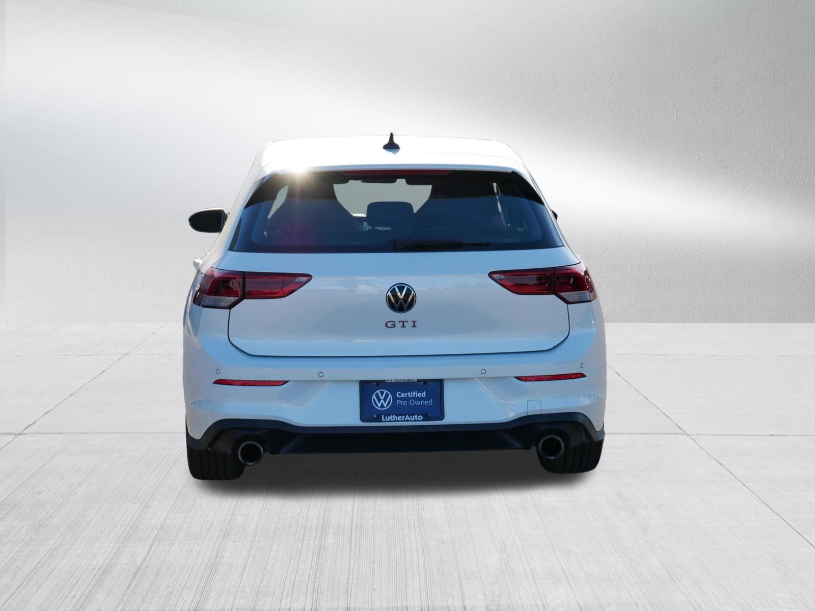 Certified 2024 Volkswagen GTI SE FWD image 3