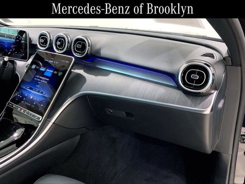 Certified 2025 Mercedes-Benz C 300 4MATIC Sedan image 18