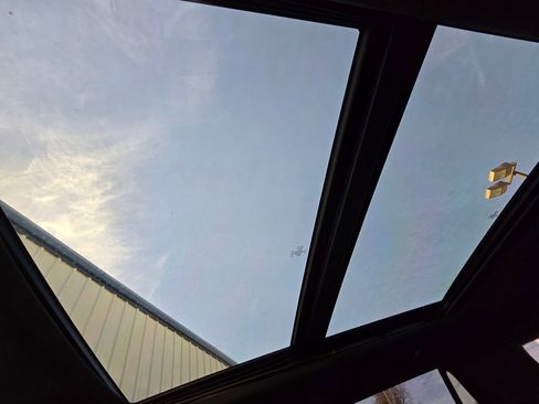 Used 2021 Ford Expedition King Ranch image 39