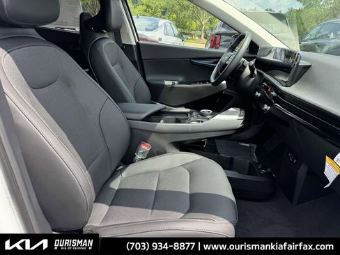 New 2025 Kia EV6 Light w/ Light LR Technology Package image 23