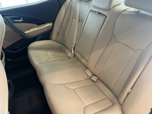 Used 2013 Hyundai Azera FWD image 32