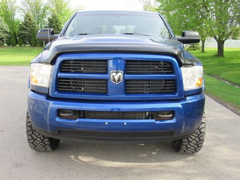 Used 2011 RAM 2500 SLT w/ Luxury Group AWD/4WD image 6