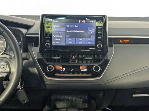 Certified 2021 Toyota Corolla SE FWD image 39