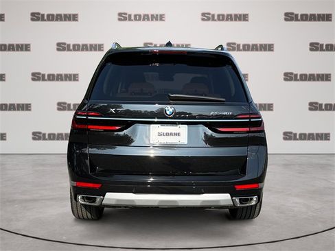 New 2026 BMW X7 xDrive40i w/ Premium Package image 4